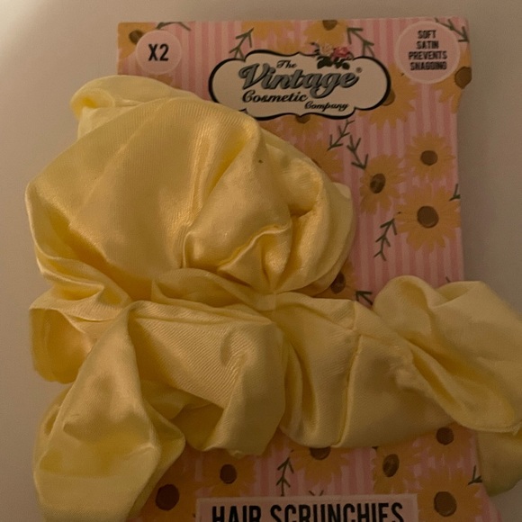 Spa Day Bundle! NWT open to reasonable offers! - Picture 4 of 8